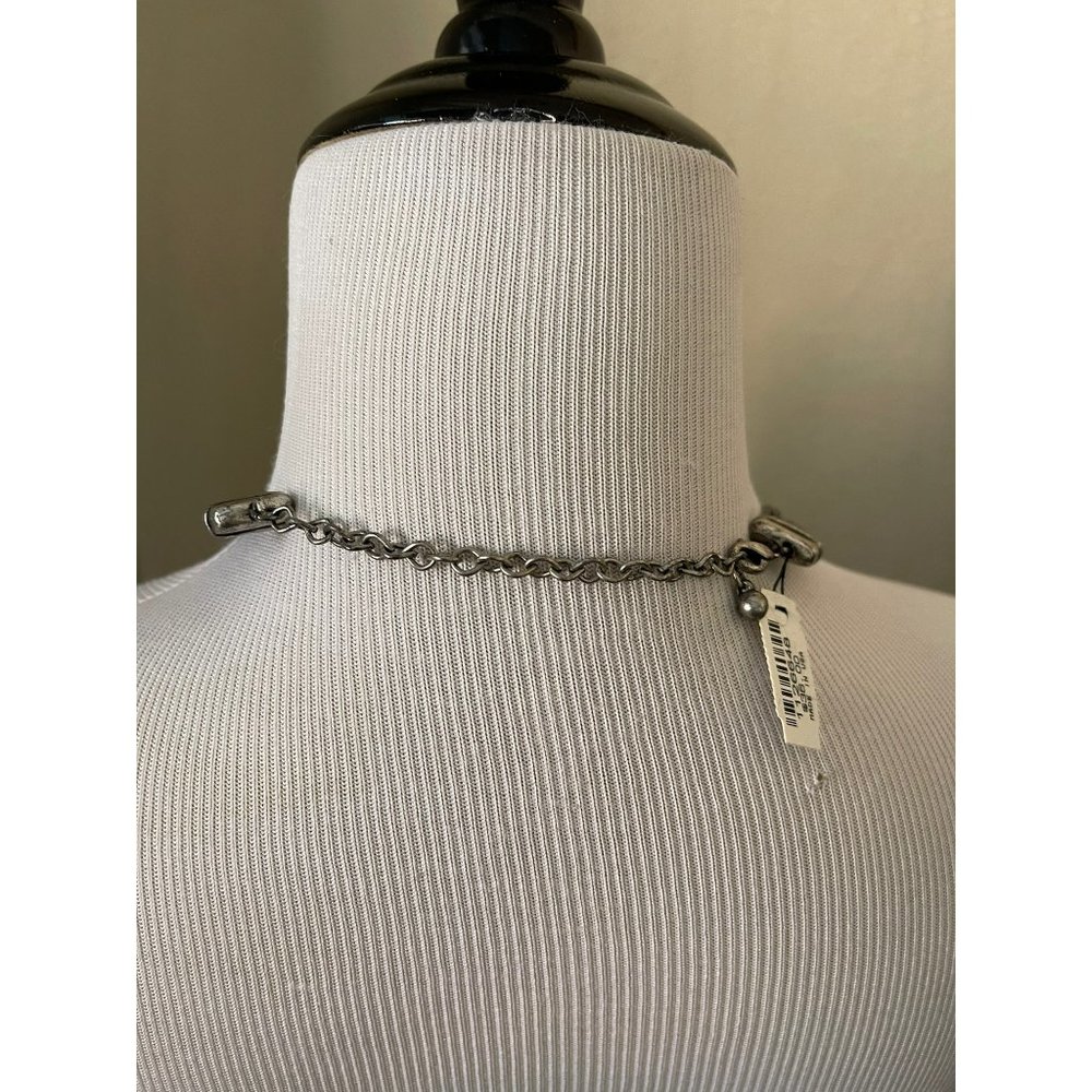 Chico's Resin Pendant Choker Necklace - Picture 9 of 11